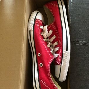 Red converse (never worn)